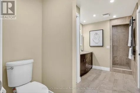 79 Caroline Street West Clearview ON L0M 1G0