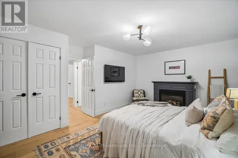 33 Slalom Gate Road Collingwood ON L9Y 5A9