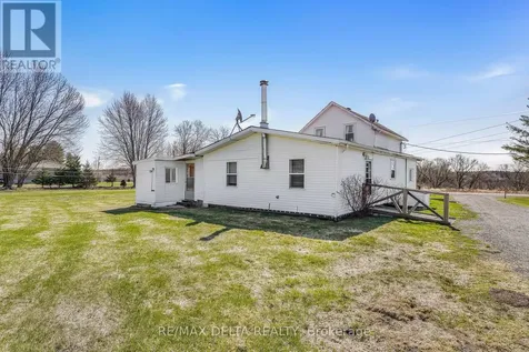 3697 Etienne Road Ottawa ON K0A 3E0