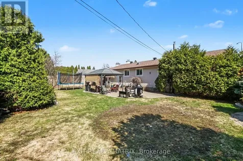 1402 Jamison Avenue Ottawa ON K1E 1J5