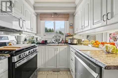 1402 Jamison Avenue Ottawa ON K1E 1J5
