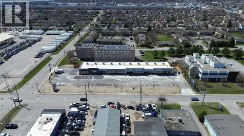 2385 Central Avenue Windsor ON N8W 4J1