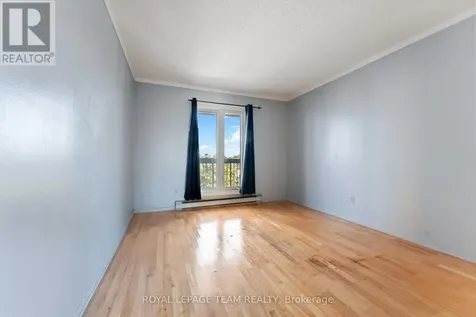 158C Mcarthur Avenue Ottawa ON K1L 8E7