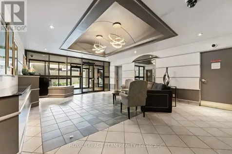 158C Mcarthur Avenue Ottawa ON K1L 8E7
