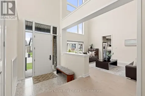 157 Springside Crescent Blue Mountains ON L9Y 5L3