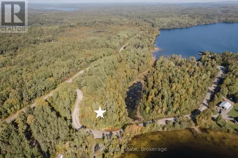 445 Fox Run Temagami ON P0H 2H0