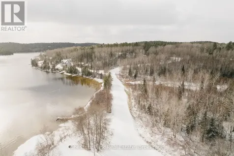 445 Fox Run Temagami ON P0H 2H0
