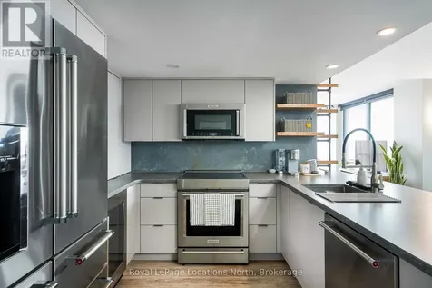 24 Ramblings Way Collingwood ON L9Y 5C6