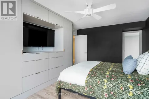 24 Ramblings Way Collingwood ON L9Y 5C6