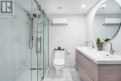 24 Ramblings Way Collingwood ON L9Y 5C6