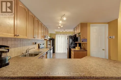 128 Bonfield Private Ottawa ON K4A 5E2