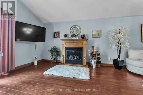 15 Gibson Drive Tillsonburg ON N4G 5G4