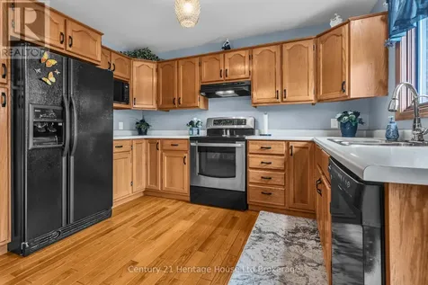 15 Gibson Drive Tillsonburg ON N4G 5G4