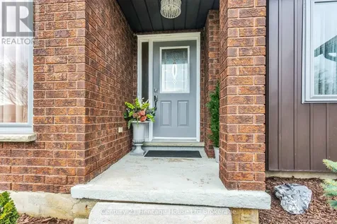 15 Gibson Drive Tillsonburg ON N4G 5G4