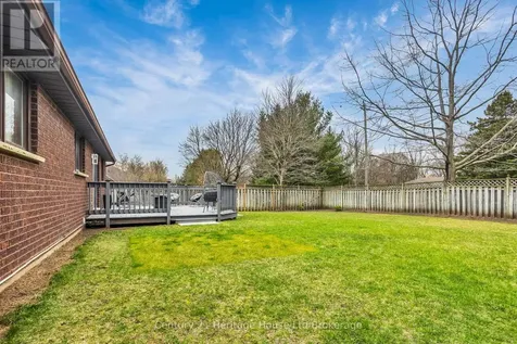 15 Gibson Drive Tillsonburg ON N4G 5G4