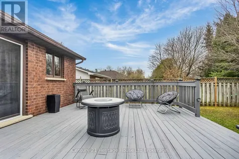 15 Gibson Drive Tillsonburg ON N4G 5G4