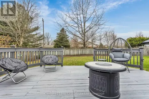 15 Gibson Drive Tillsonburg ON N4G 5G4