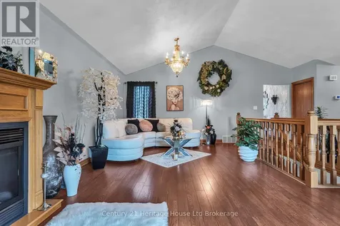 15 Gibson Drive Tillsonburg ON N4G 5G4
