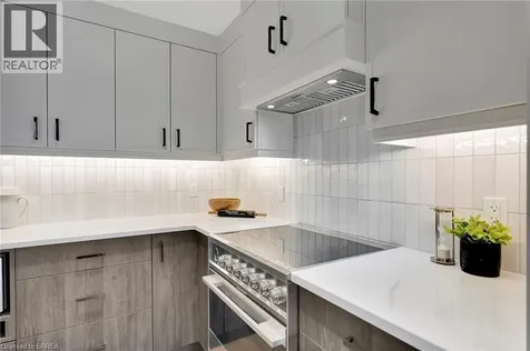 7 Grand River Street North Paris ON N3L 2L9