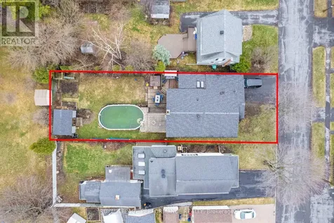 320 Baldwin Avenue Cornwall ON K6H 4J5