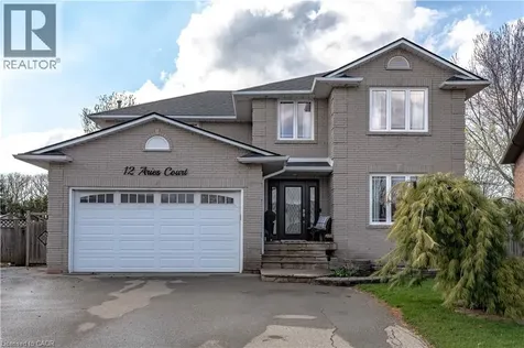 12 Aries Court Hamilton ON L8W 3C8
