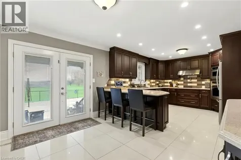 12 Aries Court Hamilton ON L8W 3C8