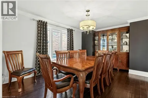 12 Aries Court Hamilton ON L8W 3C8