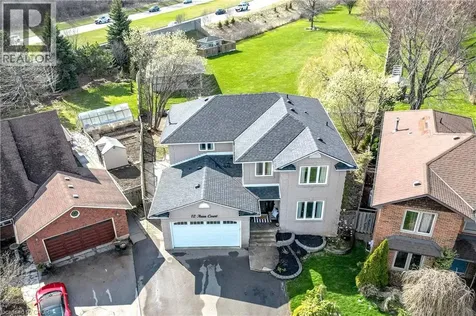 12 Aries Court Hamilton ON L8W 3C8