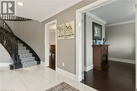 12 Aries Court Hamilton ON L8W 3C8