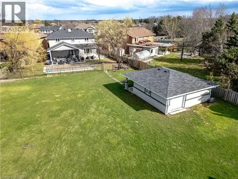 12 Aries Court Hamilton ON L8W 3C8