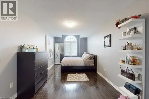 34 Forest Valley Crescent Dundas ON L9H 0A7