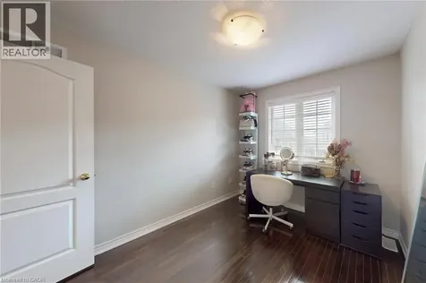 34 Forest Valley Crescent Dundas ON L9H 0A7