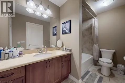 34 Forest Valley Crescent Dundas ON L9H 0A7