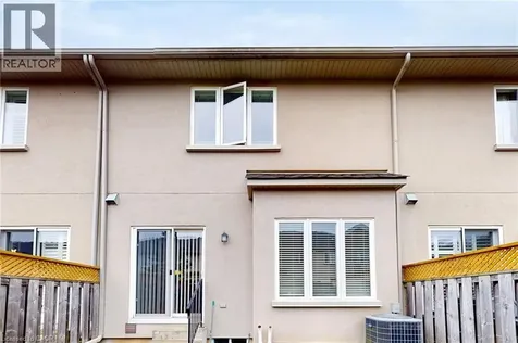 34 Forest Valley Crescent Dundas ON L9H 0A7