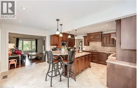 500 Blenheim Crescent Oakville ON L6J 6P7