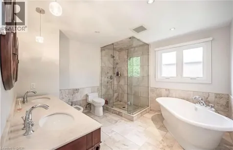 500 Blenheim Crescent Oakville ON L6J 6P7
