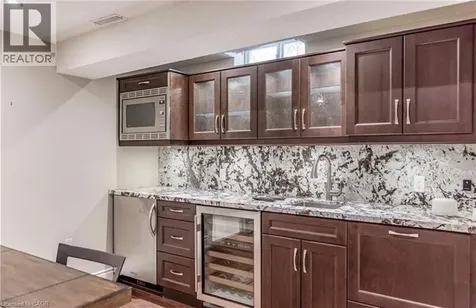 500 Blenheim Crescent Oakville ON L6J 6P7