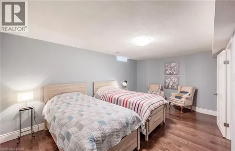 500 Blenheim Crescent Oakville ON L6J 6P7