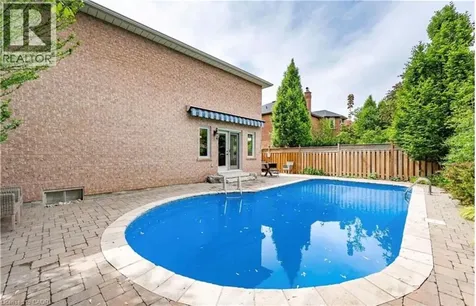 500 Blenheim Crescent Oakville ON L6J 6P7