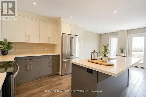 153 Fairfield Drive Stratford ON N5A 6S2