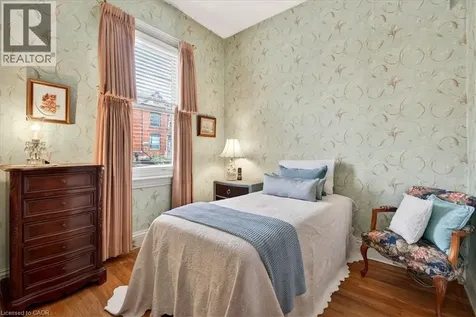 139 Queen Street South Hamilton ON L8P 3S3