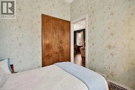 139 Queen Street South Hamilton ON L8P 3S3