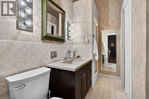 139 Queen Street South Hamilton ON L8P 3S3