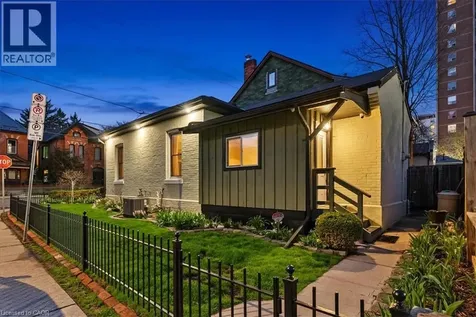 139 Queen Street South Hamilton ON L8P 3S3