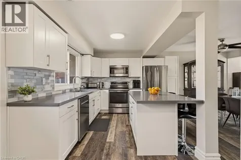 23 Watsons Lane Dundas ON L9H 5G9