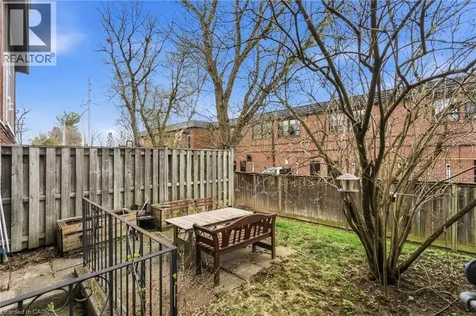 23 Watsons Lane Dundas ON L9H 5G9