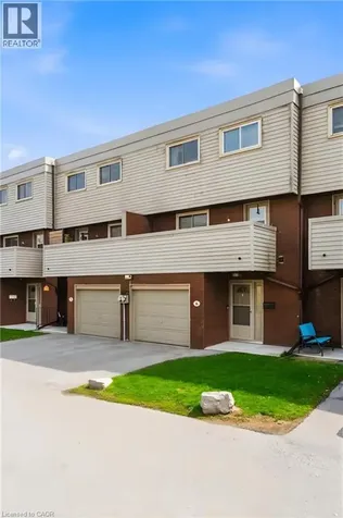 23 Watsons Lane Dundas ON L9H 5G9