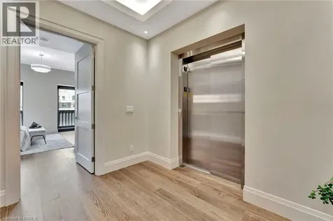 7 Grand River Street North Paris ON N3L 2L9