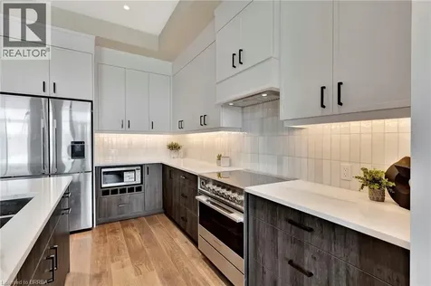 7 Grand River Street North Paris ON N3L 2L9