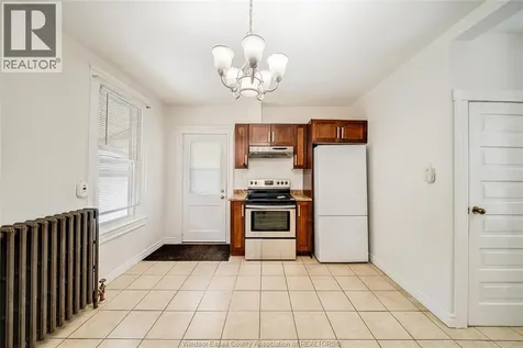 151 Curry Avenue Windsor ON N9B 2B4